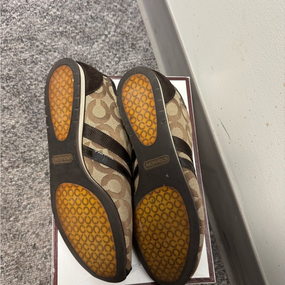 Coach Signature Brown and Tan Sneakers - Picture 3 of 5